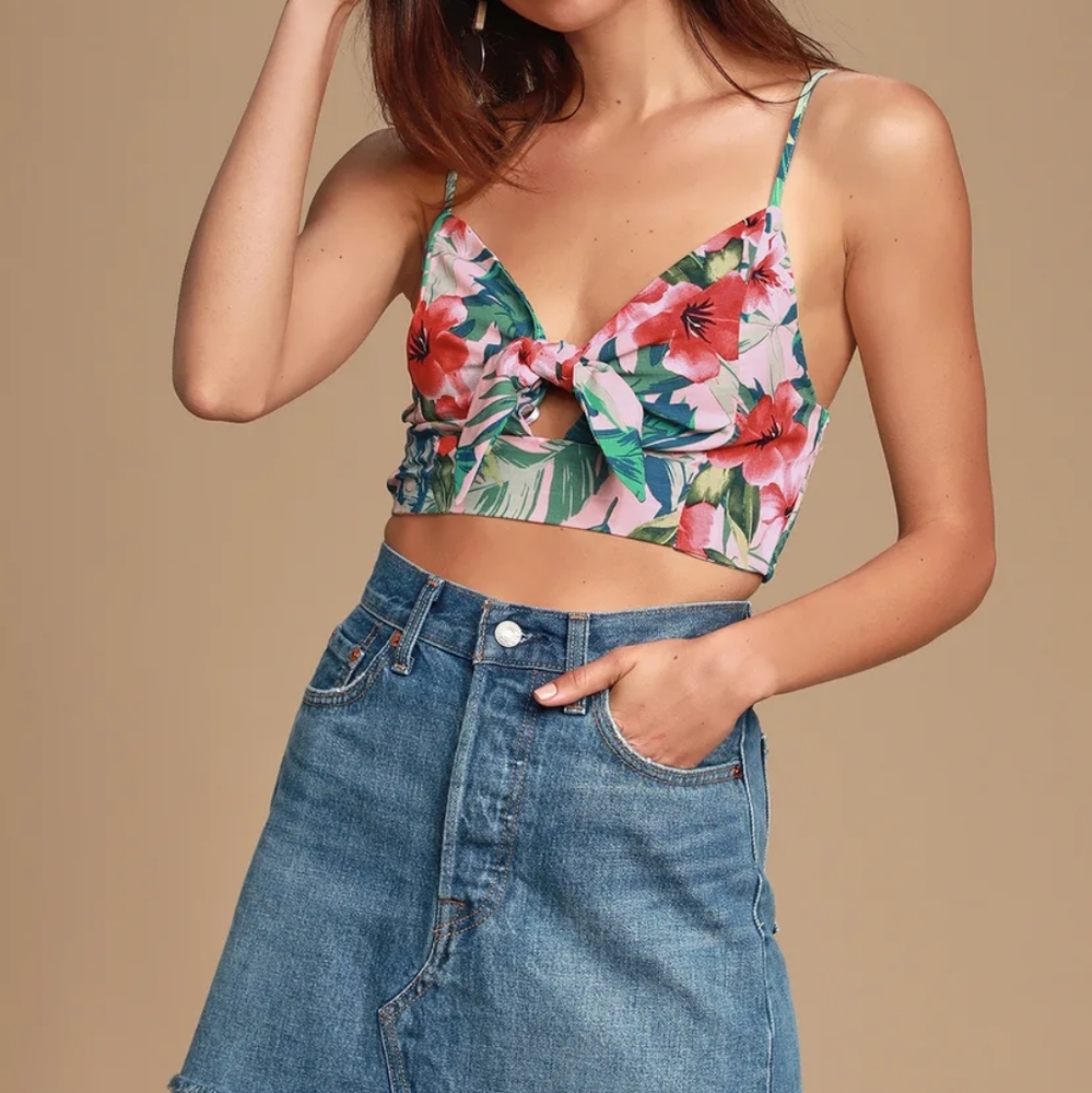Luau Tropical Print Tie Front Crop Top Blouse